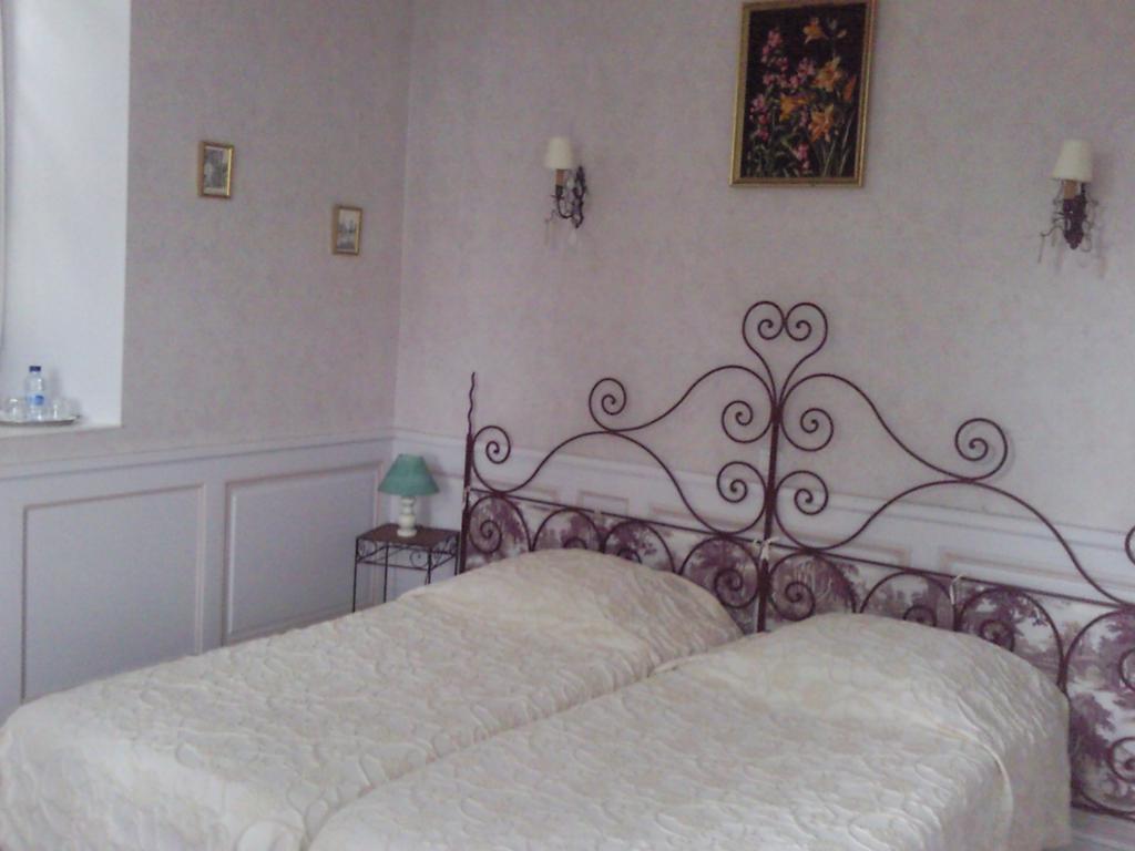 Le Chateau De Prauthoy Rom bilde